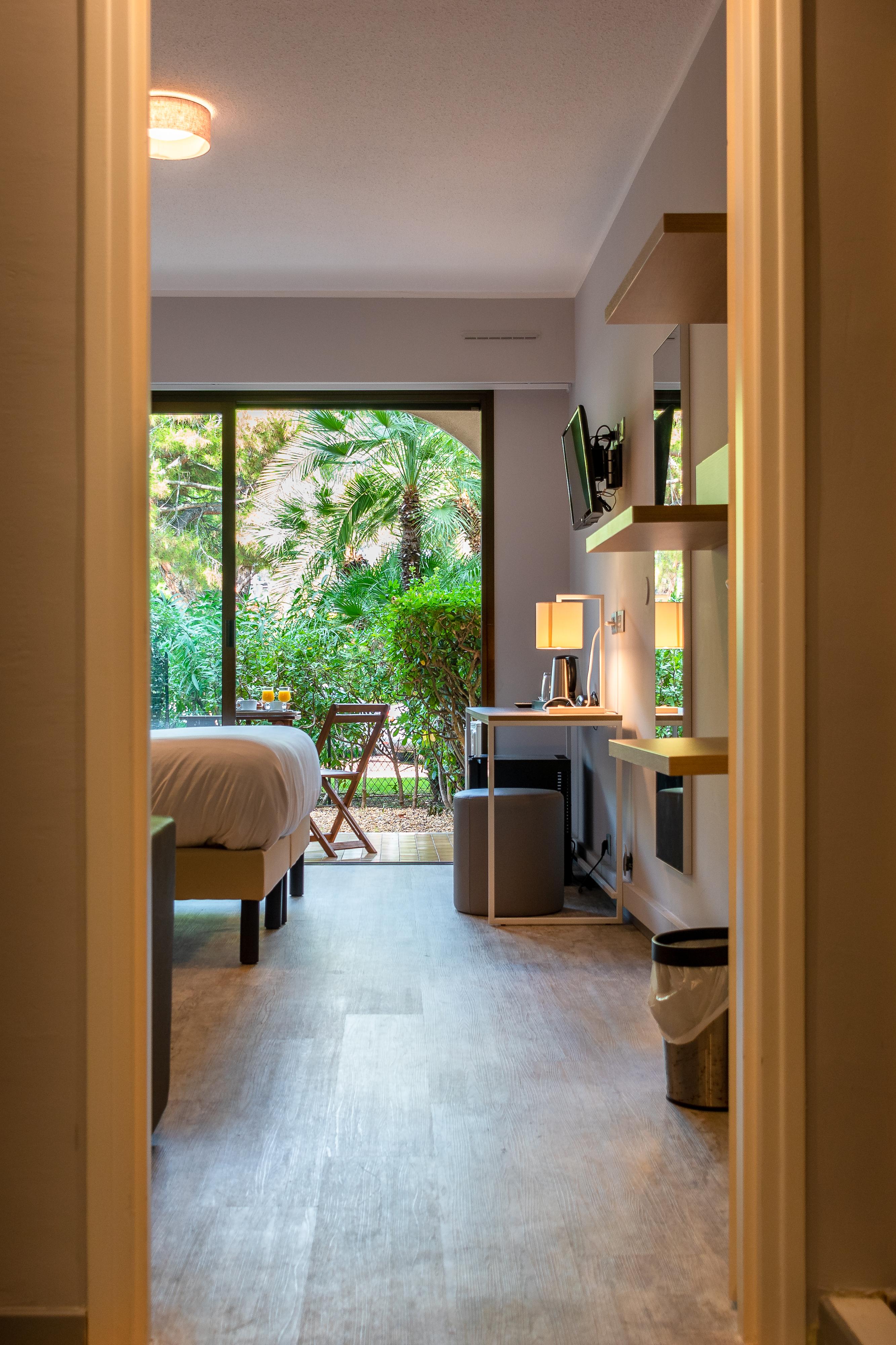 Hôtel Bahia Villeneuve-Loubet Exterior foto