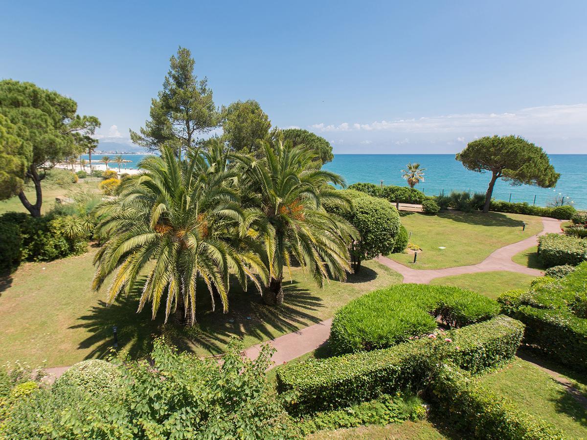 Hôtel Bahia Villeneuve-Loubet Exterior foto