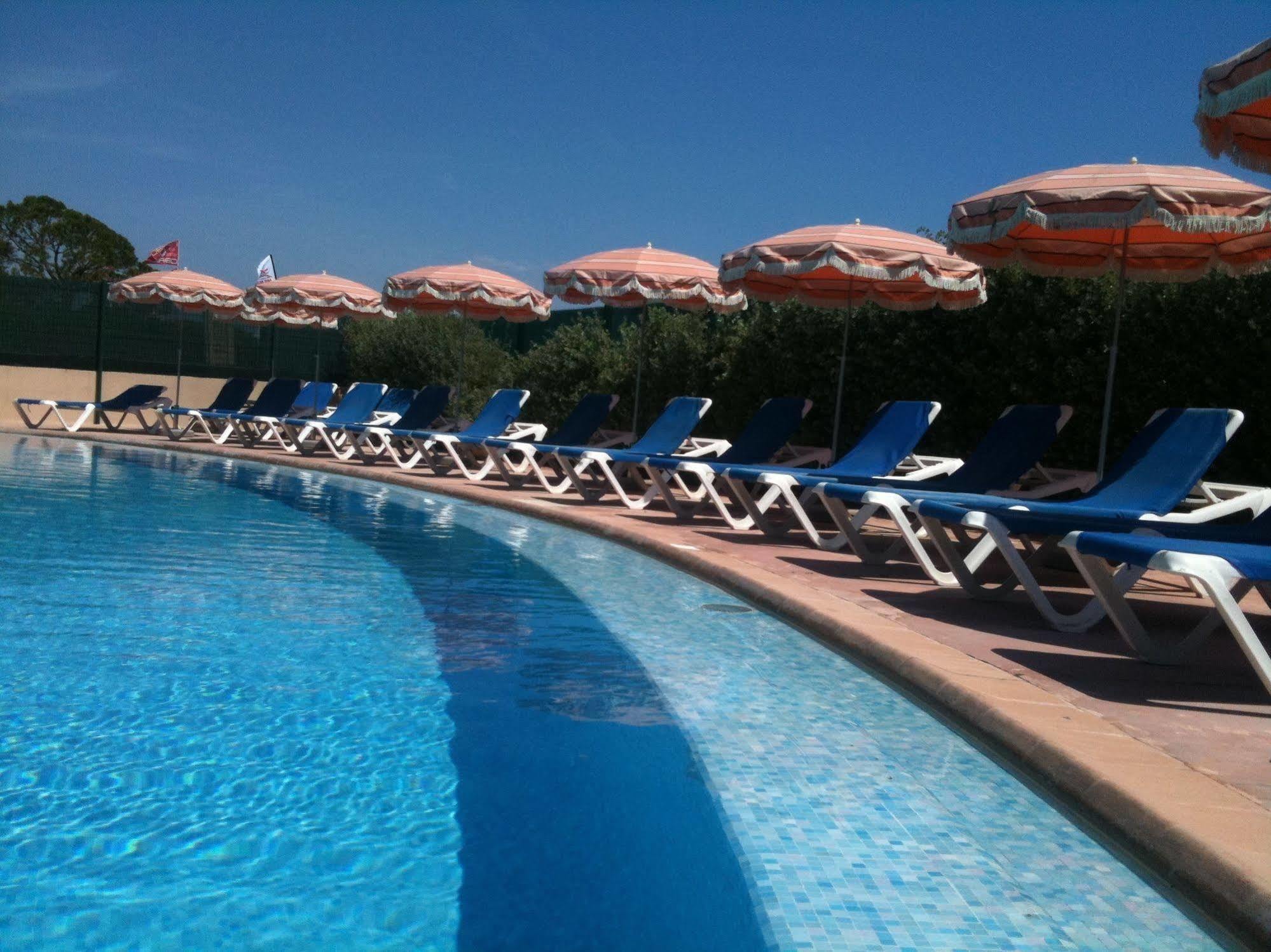 Hôtel Bahia Villeneuve-Loubet Exterior foto